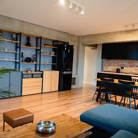 Rooftop With Large Harbor View Terrace