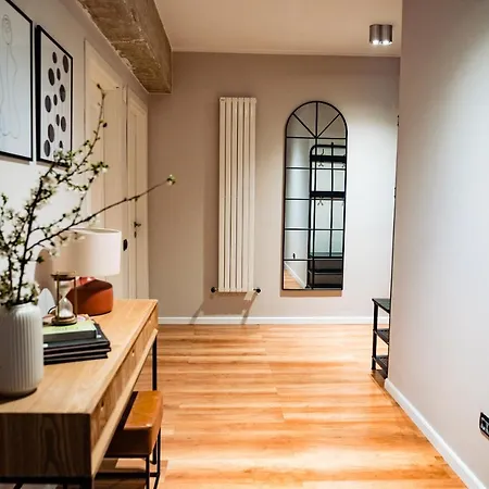 شقة Rooftop With Large Harbor View Terrace كونستانتا