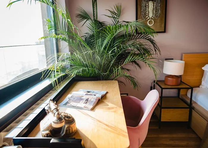 Apartment Rooftop With Large Harbor View Terrace